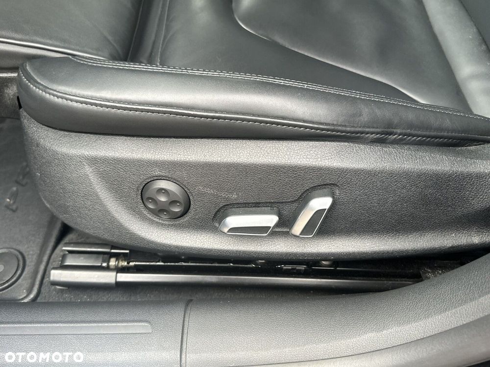 Audi A5 Sportback 2.0 TDI Multitronic - 36