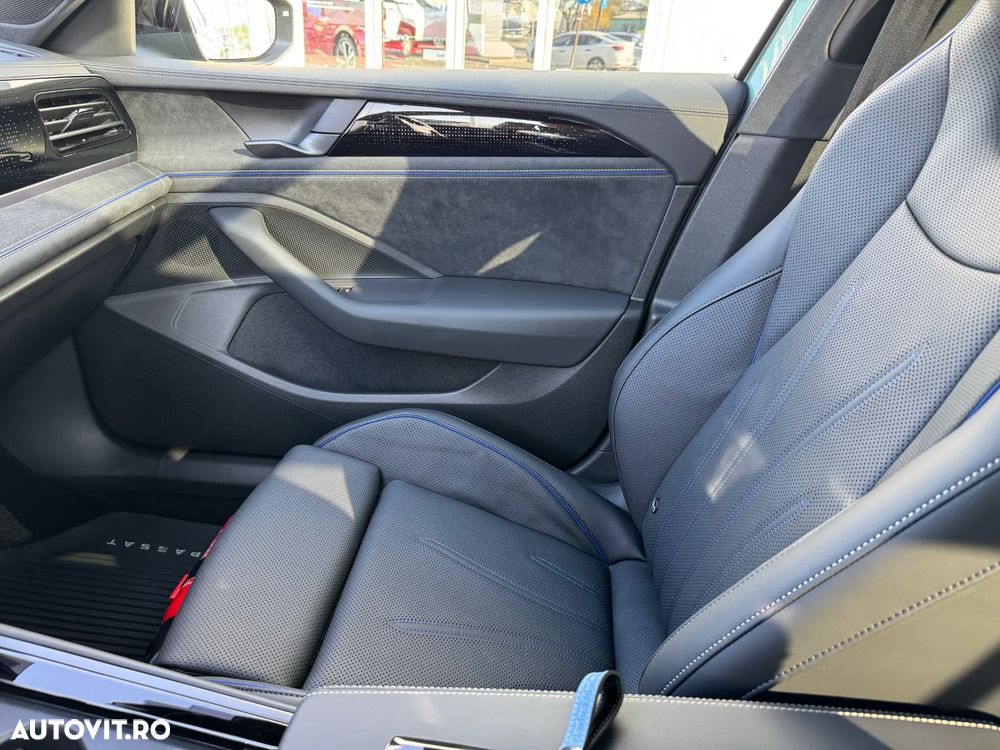 Volkswagen Passat - 11