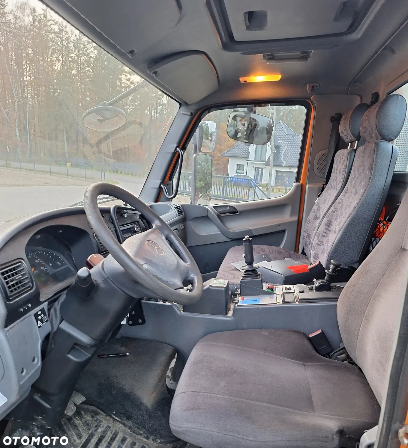 Unimog U20 4X4 Wywrotka - 9