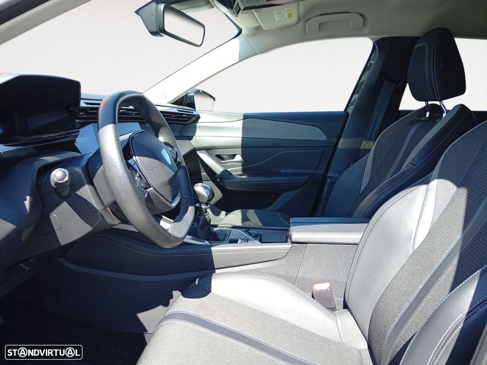 Peugeot 308 1.2 PureTech Allure - 9