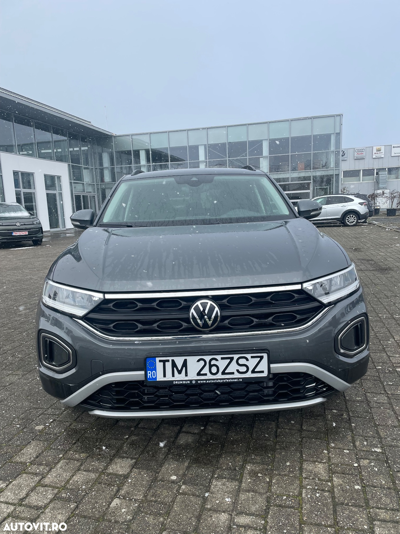 Volkswagen T-ROC - 2