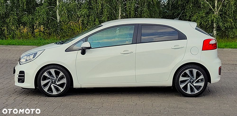 Kia Rio - 14