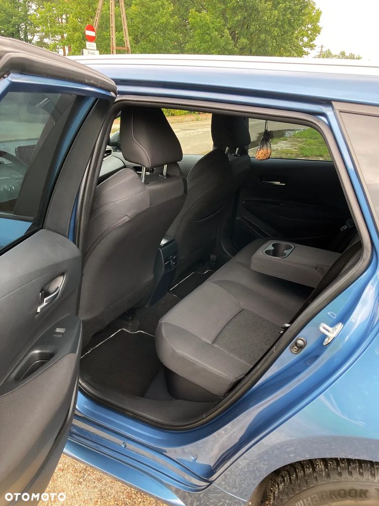 Toyota Corolla - 14
