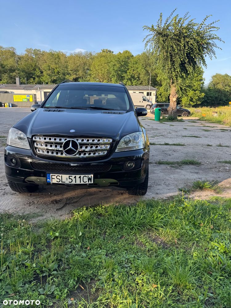 Mercedes-Benz ML 350 4-Matic - 2