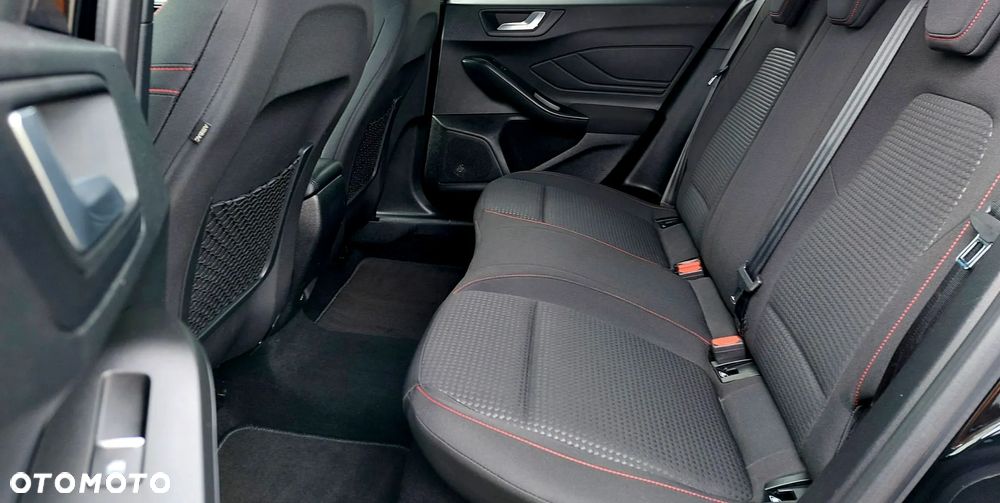 Ford Focus - 29