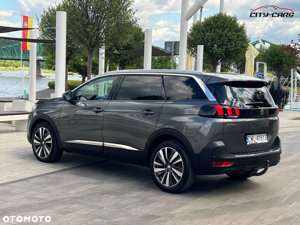 Peugeot 5008 - 35