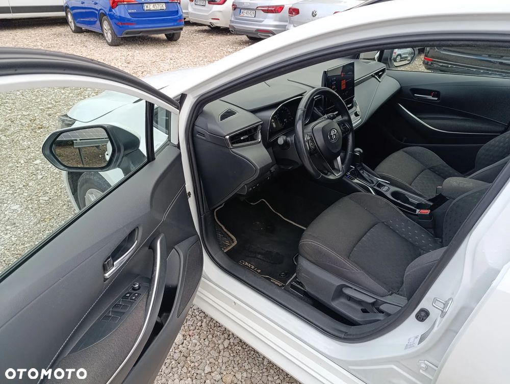 Toyota Corolla 1.8 Hybrid Comfort - 17