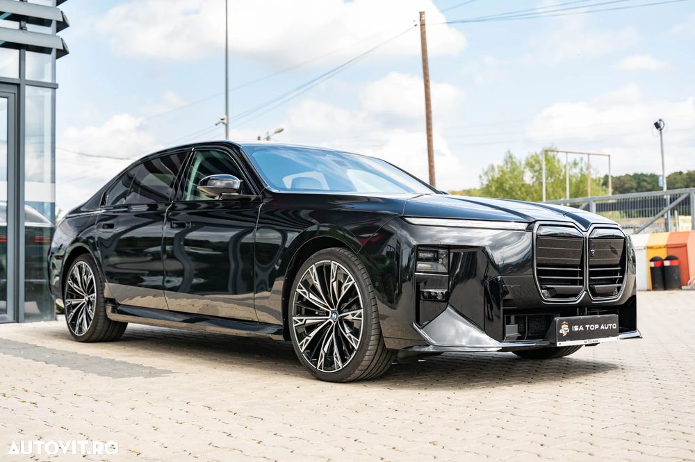 BMW Seria 7 740 xDrive - 38