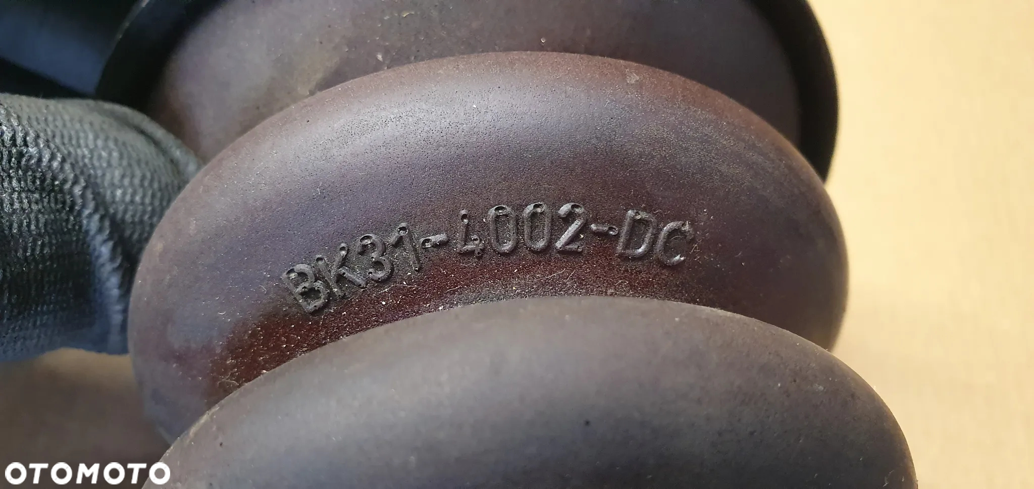 Odbój bałwanek resora resoru Ford Transit Custom MK8 BK31-4002-DC - 7