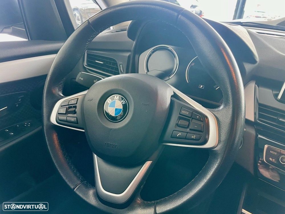 BMW 225xe Active Tourer Line Sport - 26
