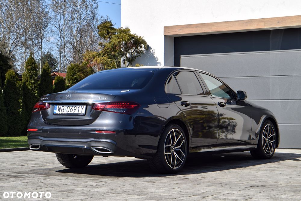 Mercedes-Benz Klasa E 220 d 4-Matic AMG - 37