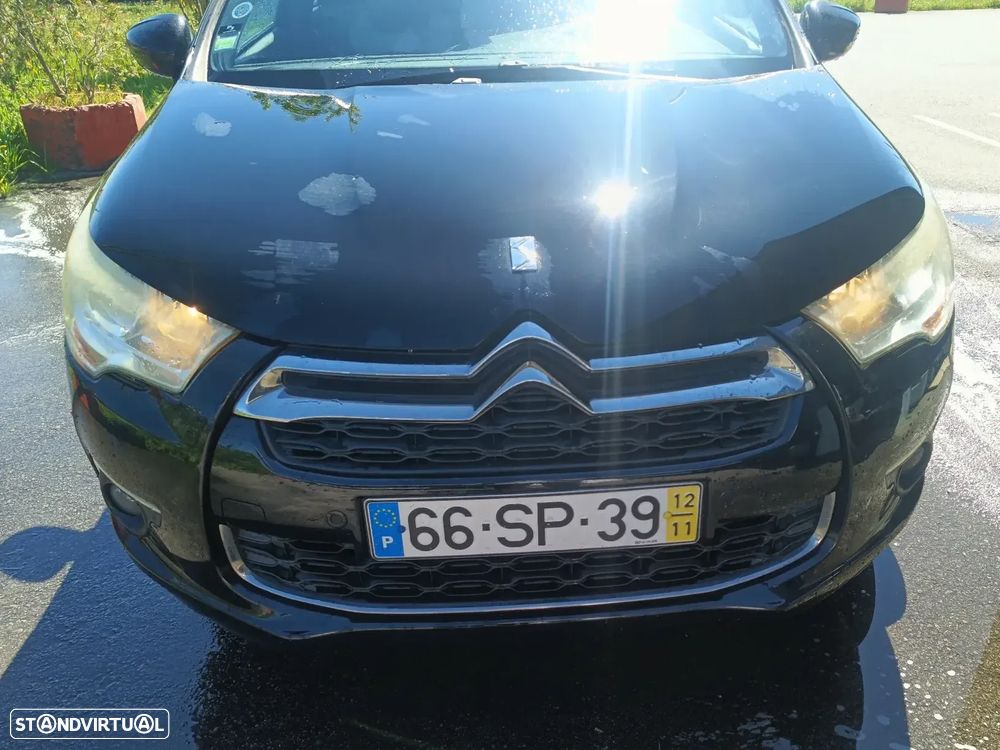 Citroën DS4 1.6 e-HDi So Chic CVP6 - 8