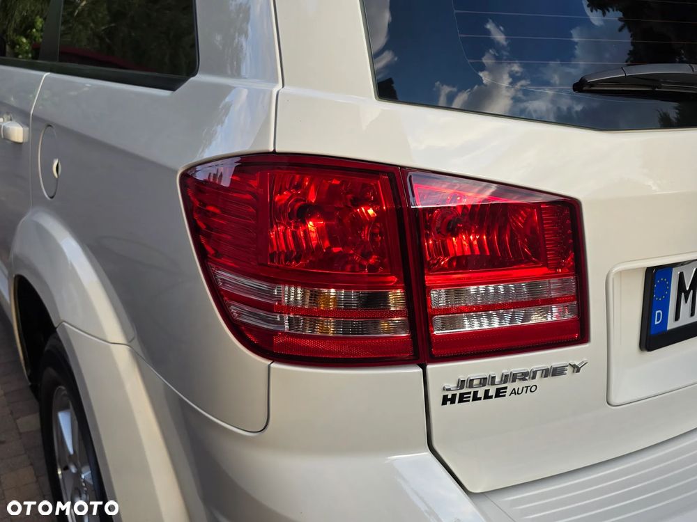 Dodge Journey 2.4 SXT - 8
