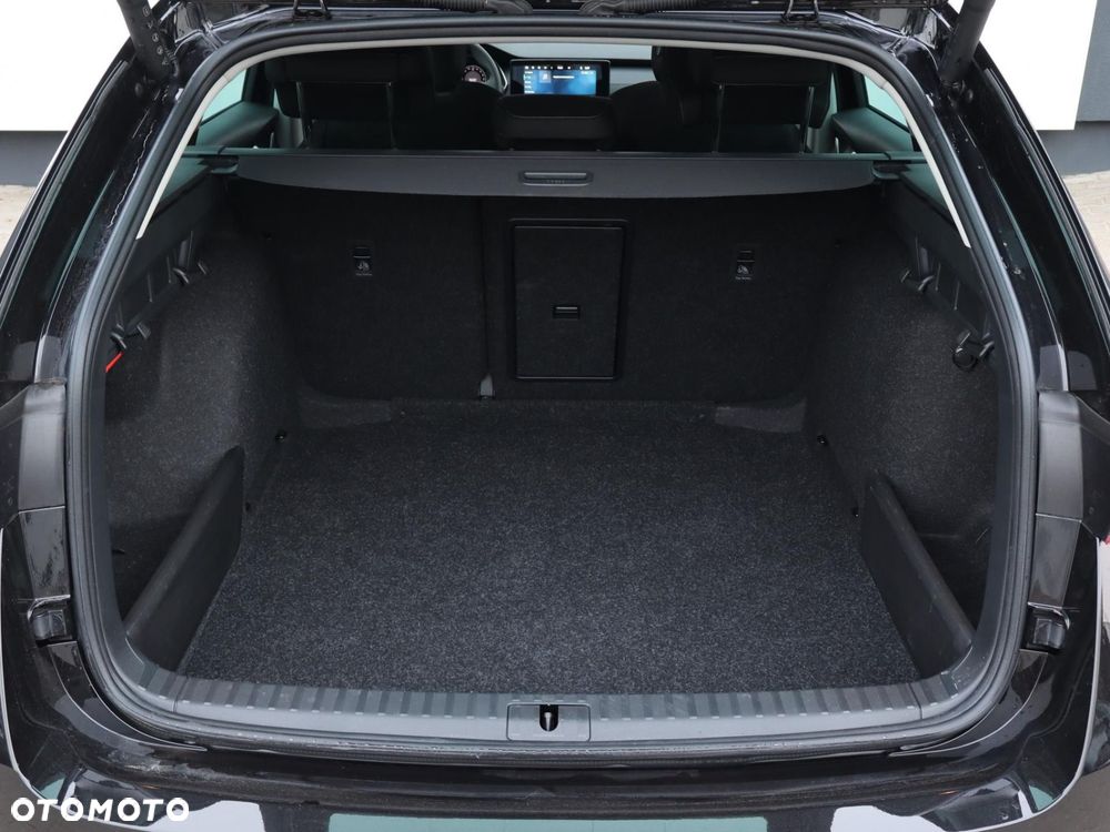 Skoda Octavia 1.5 TSI mHEV Edition 130 Selection DSG - 6