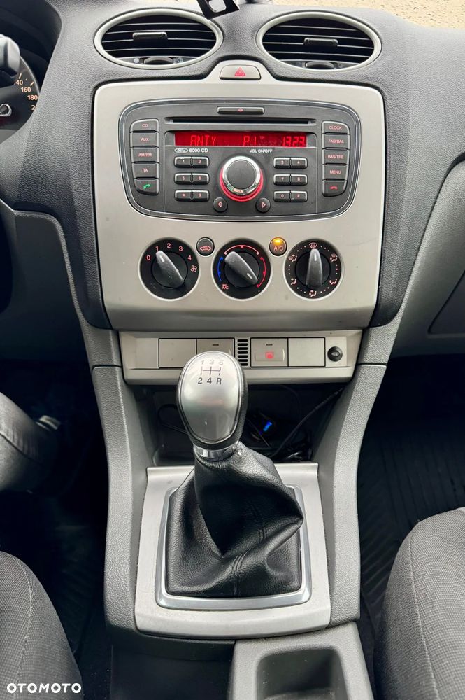 Ford Focus - 4
