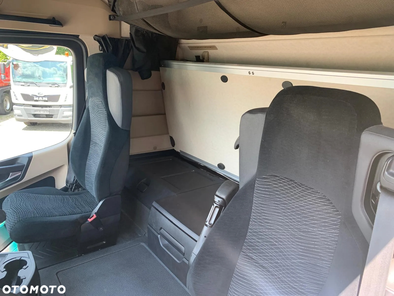 Mercedes-Benz ACTROS 1846 4X4HAD EURO6 CIĄGNIK SIODŁOWY Z HYDRAULIKĄ WYWROTU - 22
