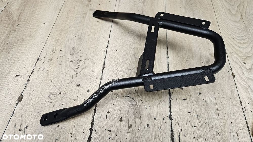 Stelaż pod kufer centralny Givi SR355M Yamaha X-Max 250 - 7