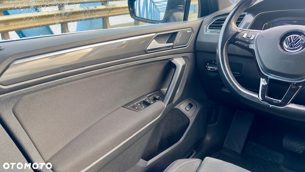 Volkswagen Tiguan 2,0 TSI OPF 4Motion DSG R-Line - 18
