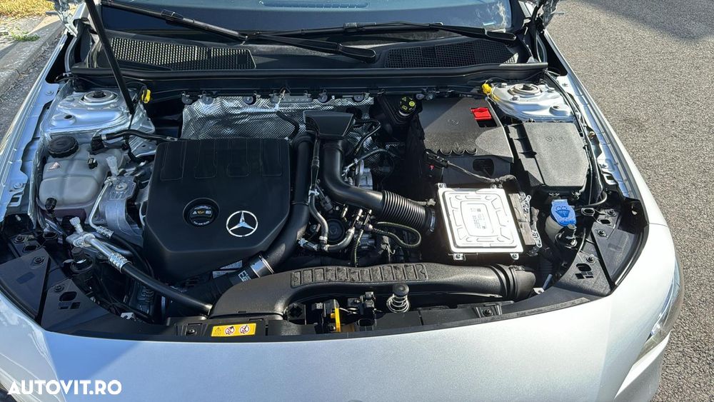 Mercedes-Benz CLA 180 MHEV Coupe - 8