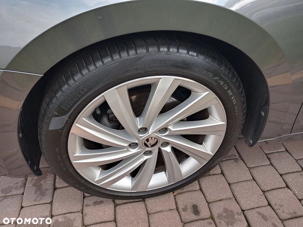Skoda Octavia 1.5 TSI ACT Style - 15