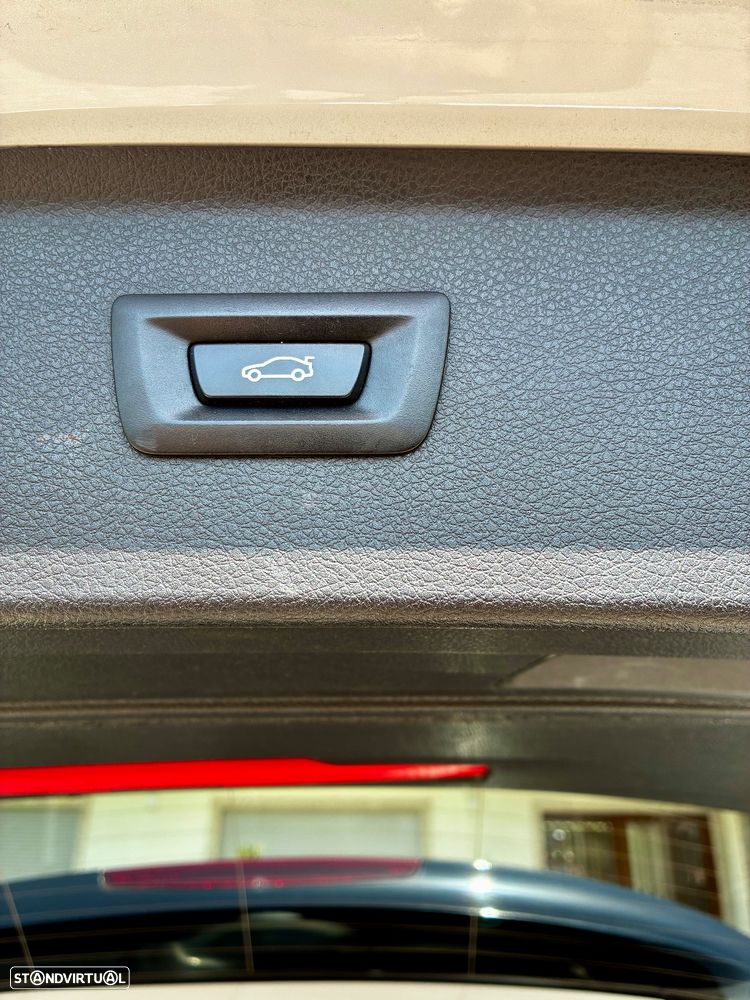 BMW 216 Active Tourer d Line Luxury - 21