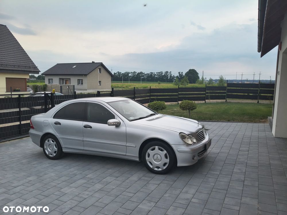 Mercedes-Benz Klasa C 220 CDI Automatik Elegance DPF - 5