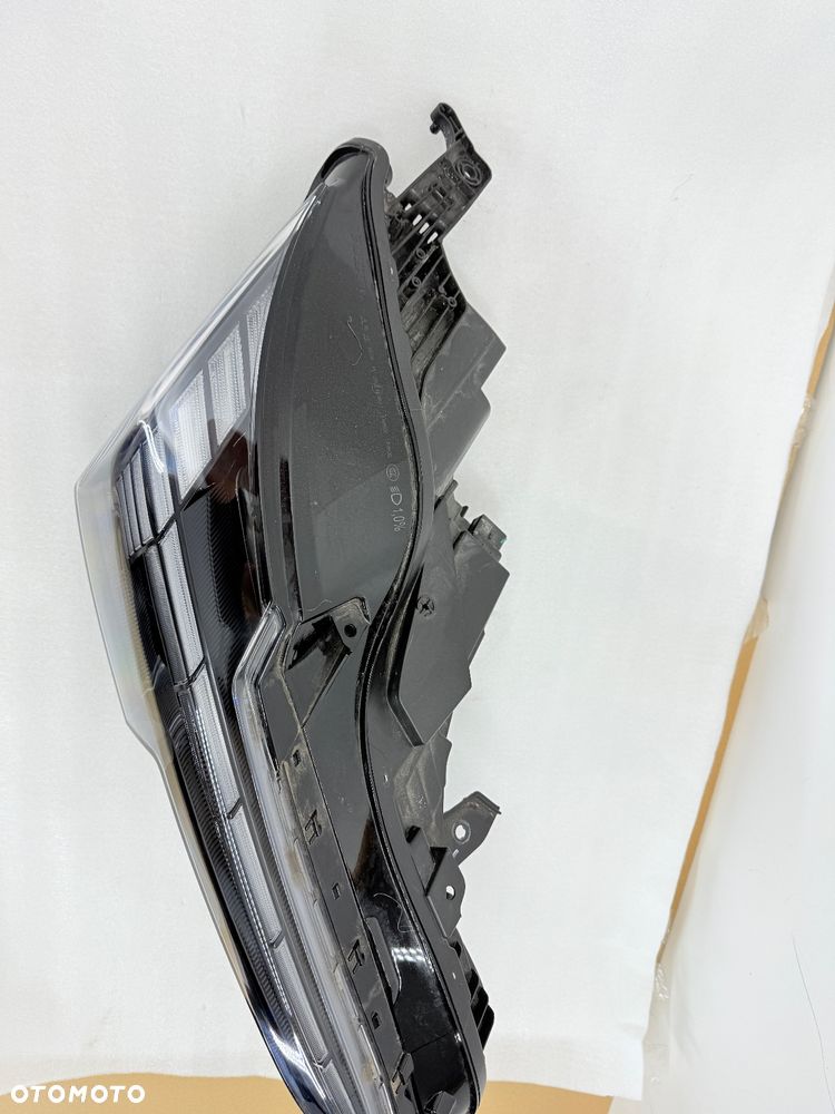 Lampa przednia prawa VOLVO EX30 EX-30 - 3