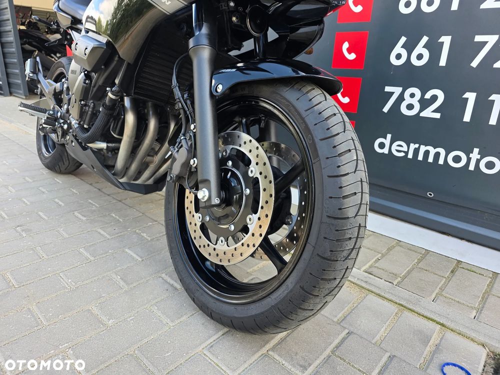 Yamaha XJ - 24