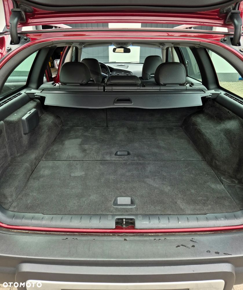 Volvo XC 70 AWD Summum - 29