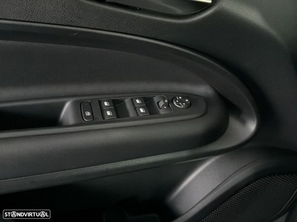 Jeep Avenger 1.2 GSE T3 Altitude - 2