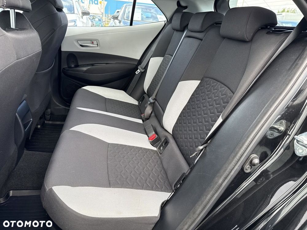 Toyota Corolla 2.0 Hybrid Comfort - 12