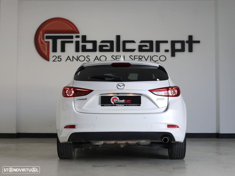 Mazda 3 1.5 Sky-D Evolve HS Navi - 3