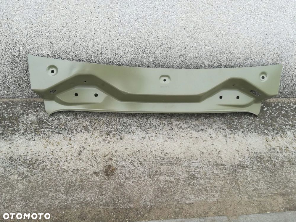 TESLA Y POSZYCIE GÓRNE TYŁ TYLNE DACHU WZMOCNIENIE - 1