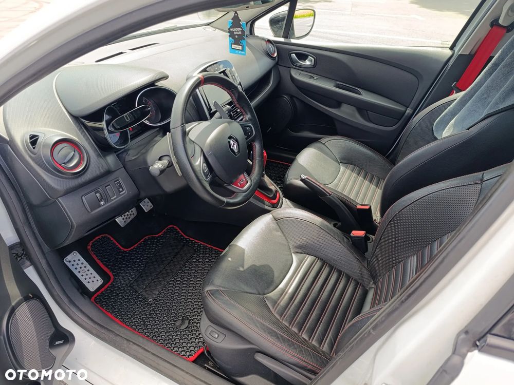 Renault Clio TCe 200 EDC Sport R.S - 10