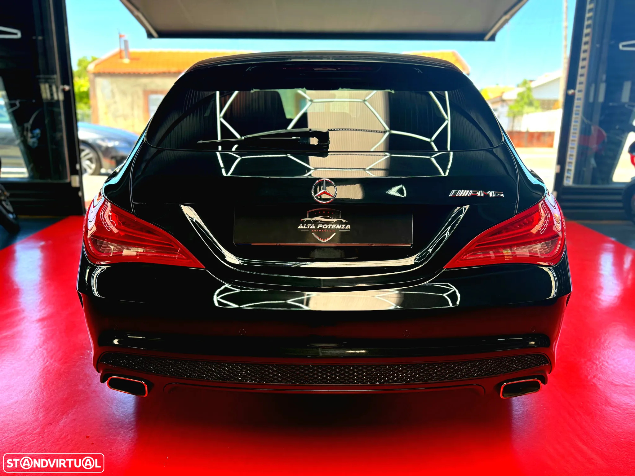 Mercedes-Benz CLA 180 d Shooting Brake AMG Line Aut. - 9