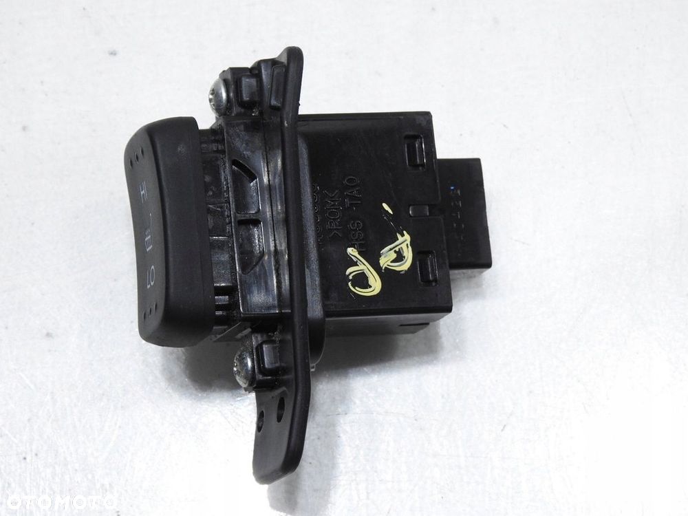 PRZYCISK PODGRZEWANIA FOTELA PRAWY INSIGHT II - 2