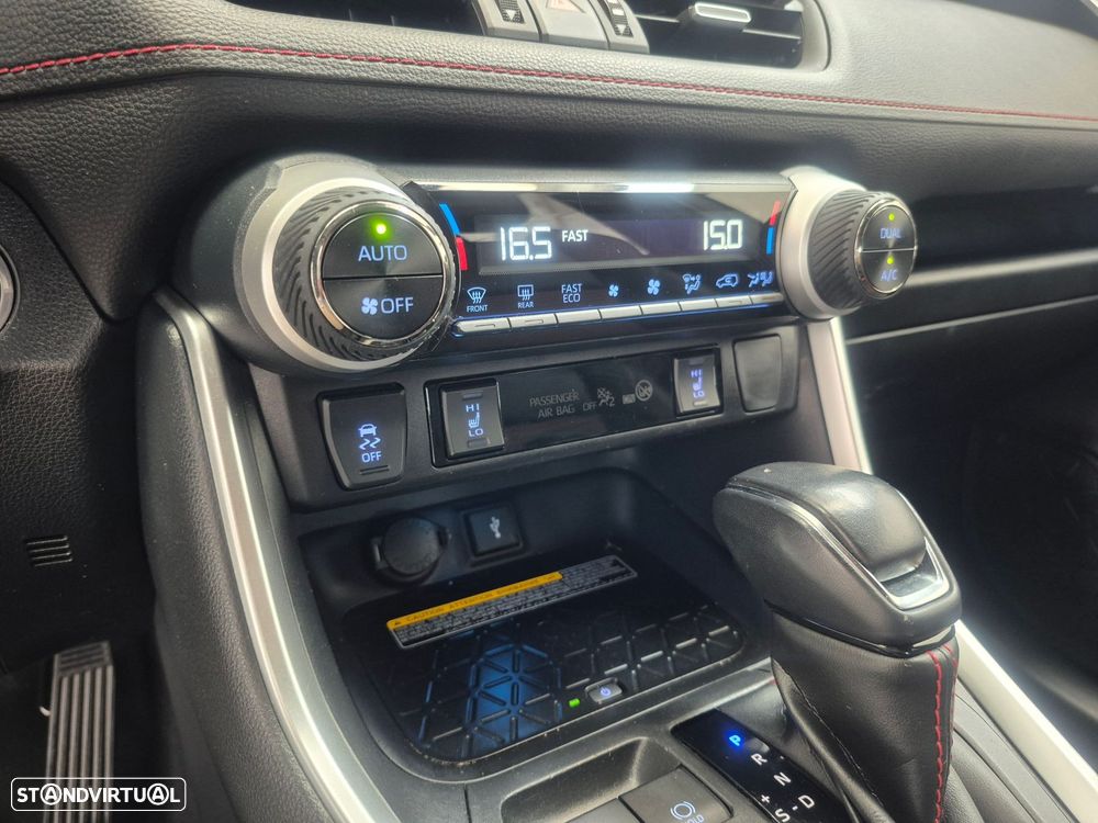 Toyota RAV4 2.5 HDF Plug-in Square Co.AWD-i - 14