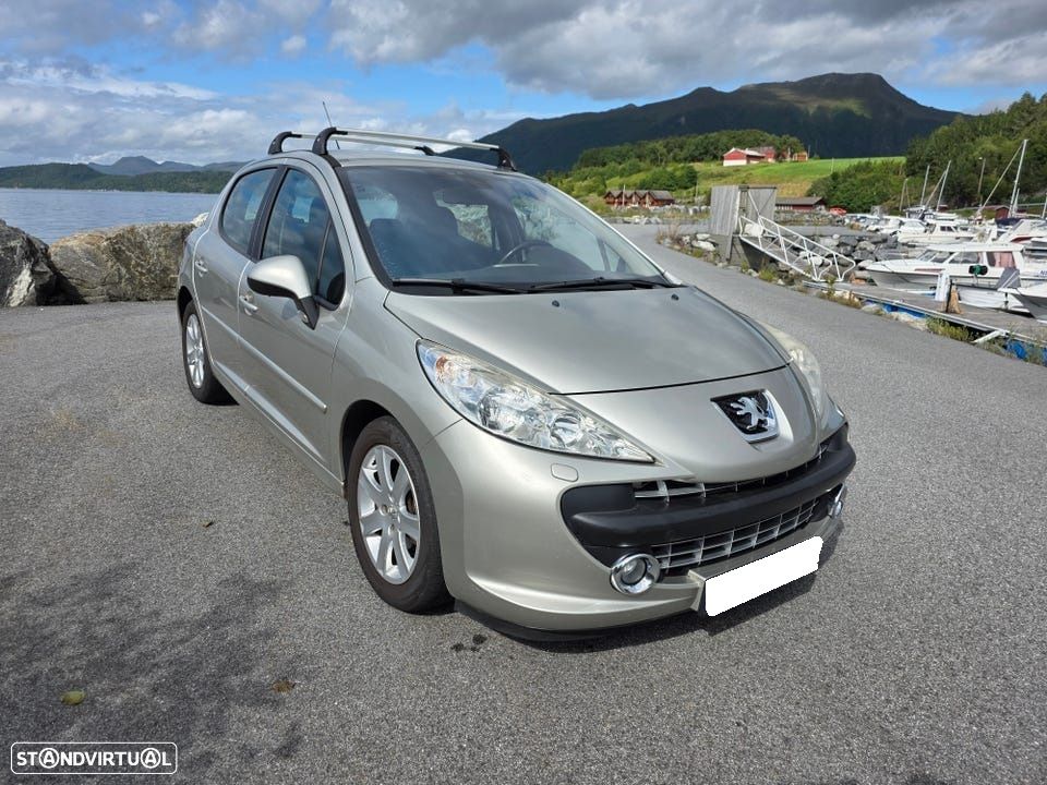 Peugeot 207 1.6 HDi Premium - 1