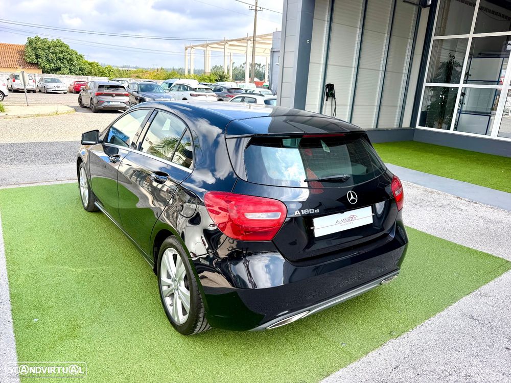 Mercedes-Benz A 180 d Fleet Pack Urban - 3