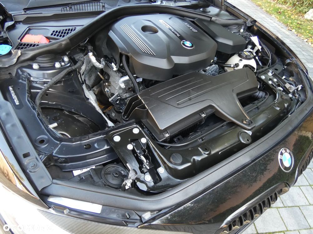 BMW Seria 1 118i Sport Line - 36