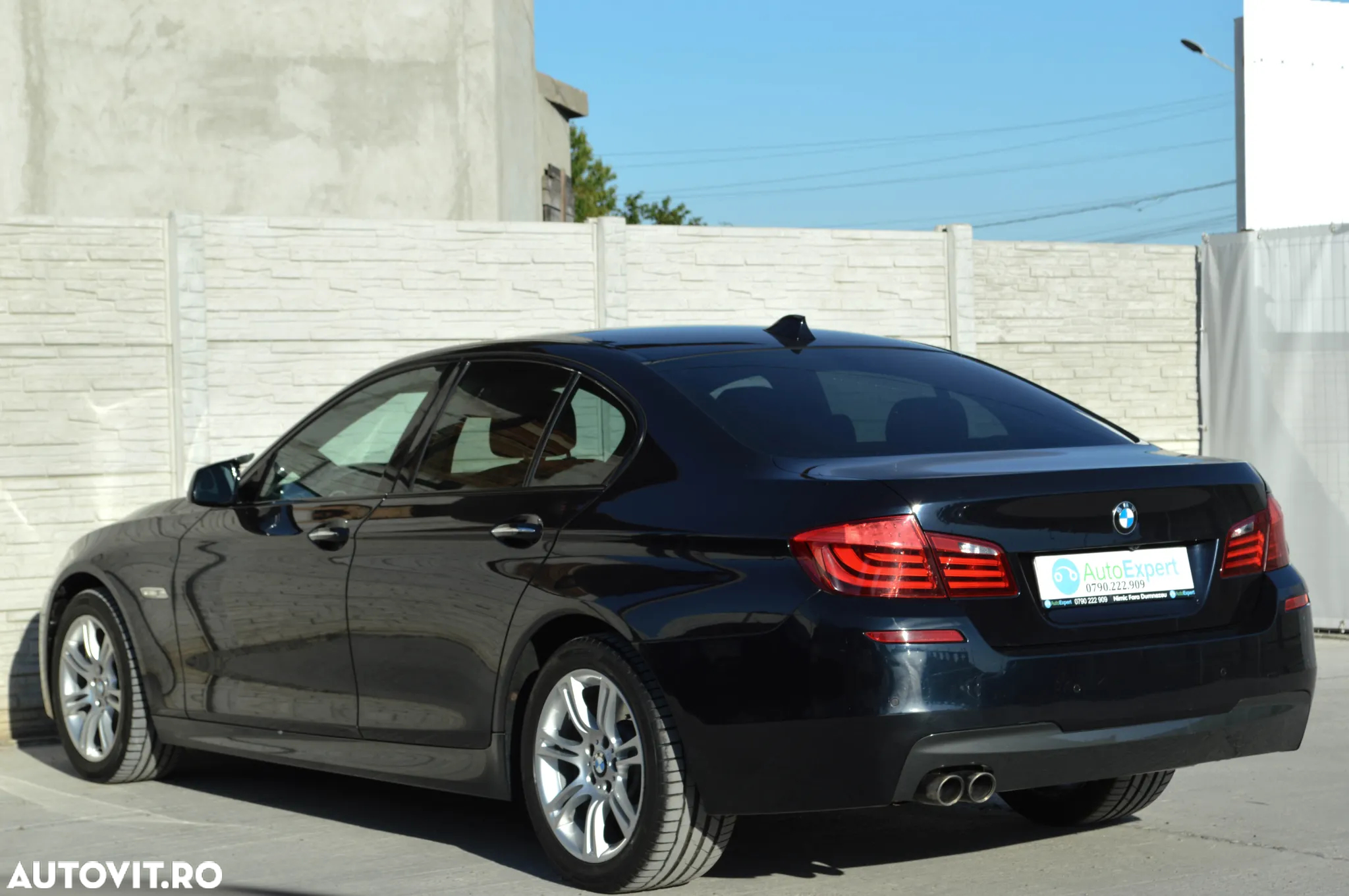 BMW Seria 5 525d xDrive Sport-Aut. - 16