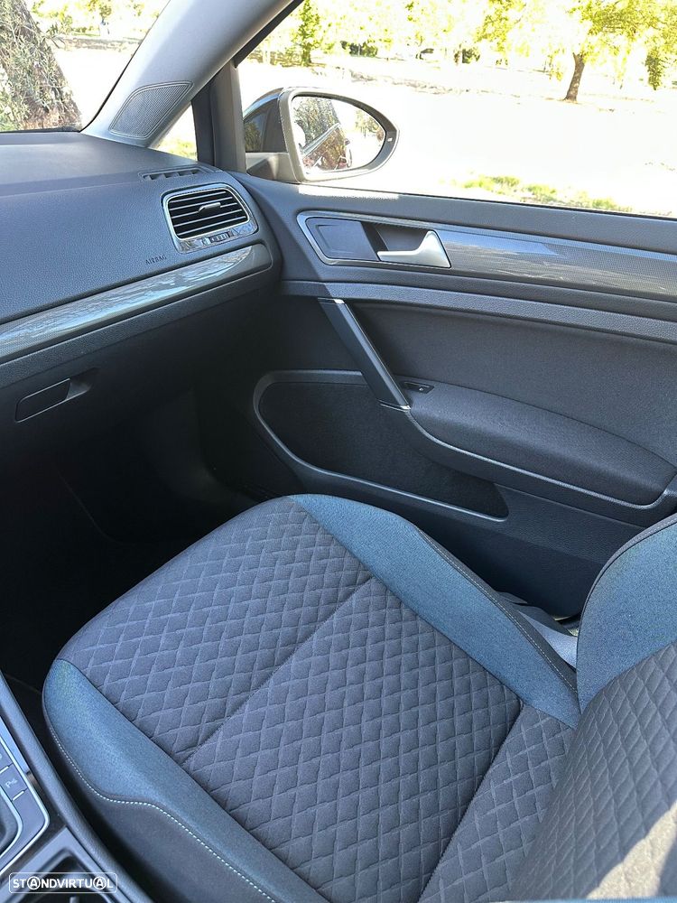 VW Golf 1.0 TSI OPF IQ.DRIVE - 16