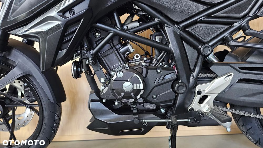 VOGE R125S - 8