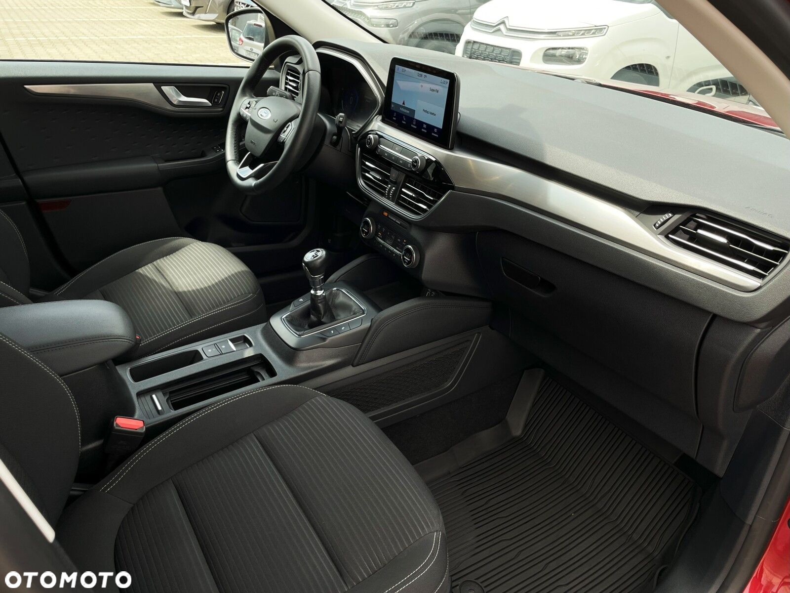 Ford Kuga 1.5 EcoBoost FWD Titanium X - 13