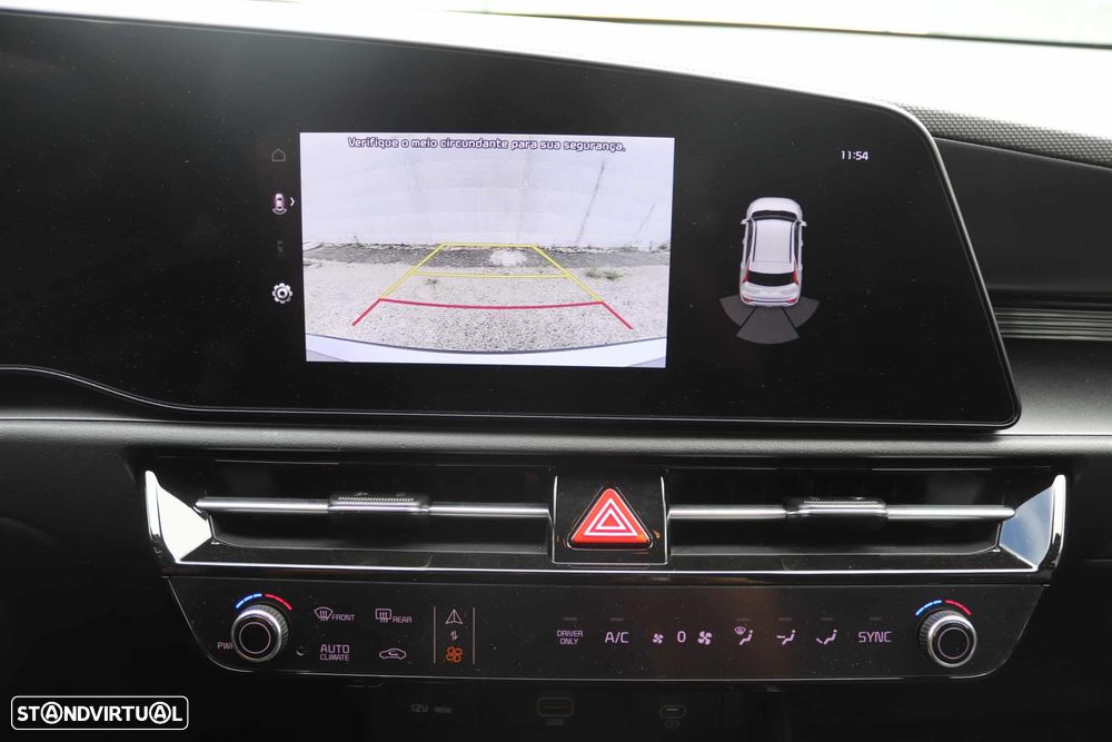 Kia Niro EV 64kWh Drive - 9