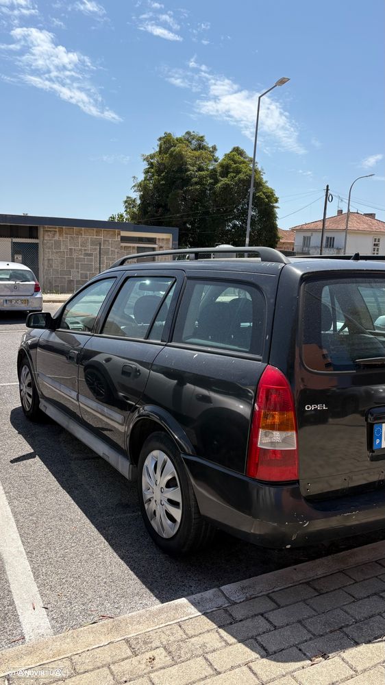 Opel Astra Caravan 1.4i 16V - 3