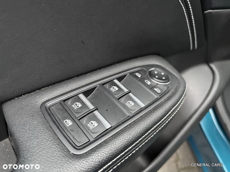 Renault Arkana 1.6 E-TECH Techno MMT - 30