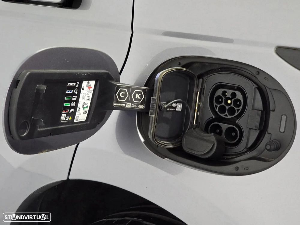 Land Rover Range Rover Evoque P300e R-Dynamic - 25