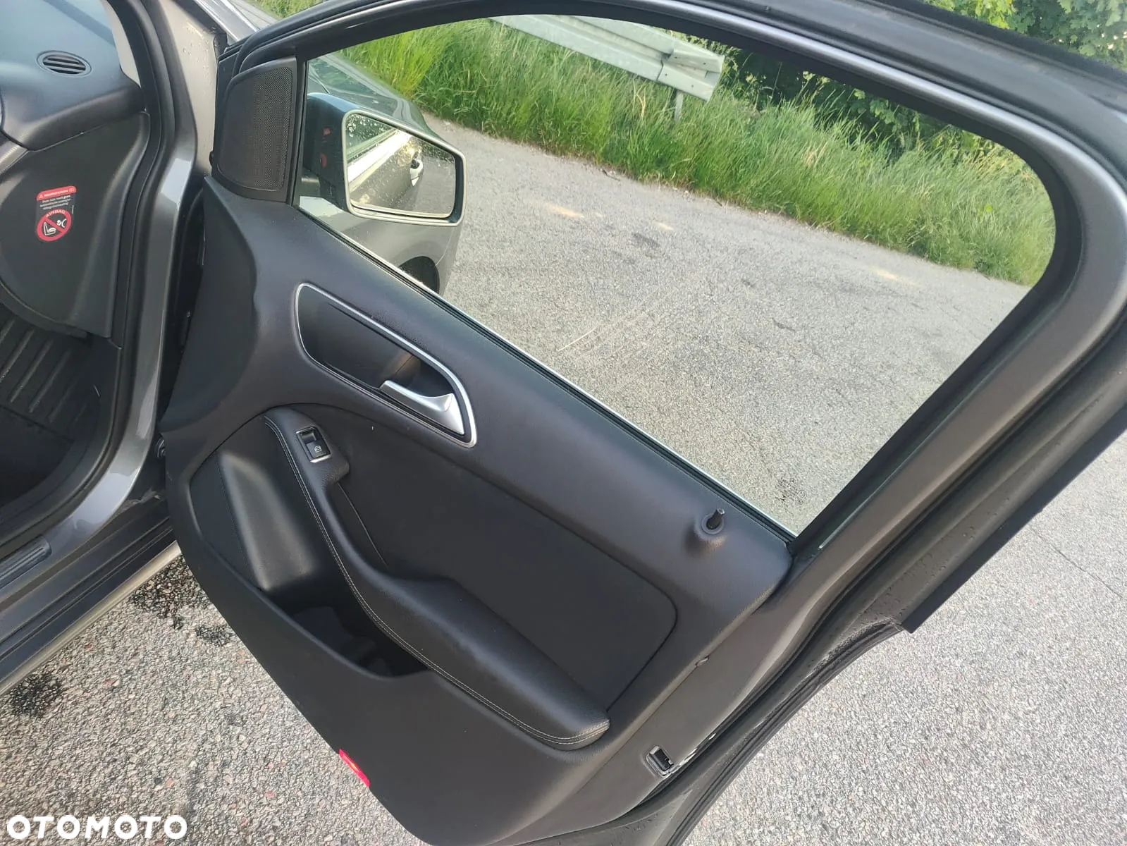 Mercedes-Benz Klasa B 200 (CDI) d - 8