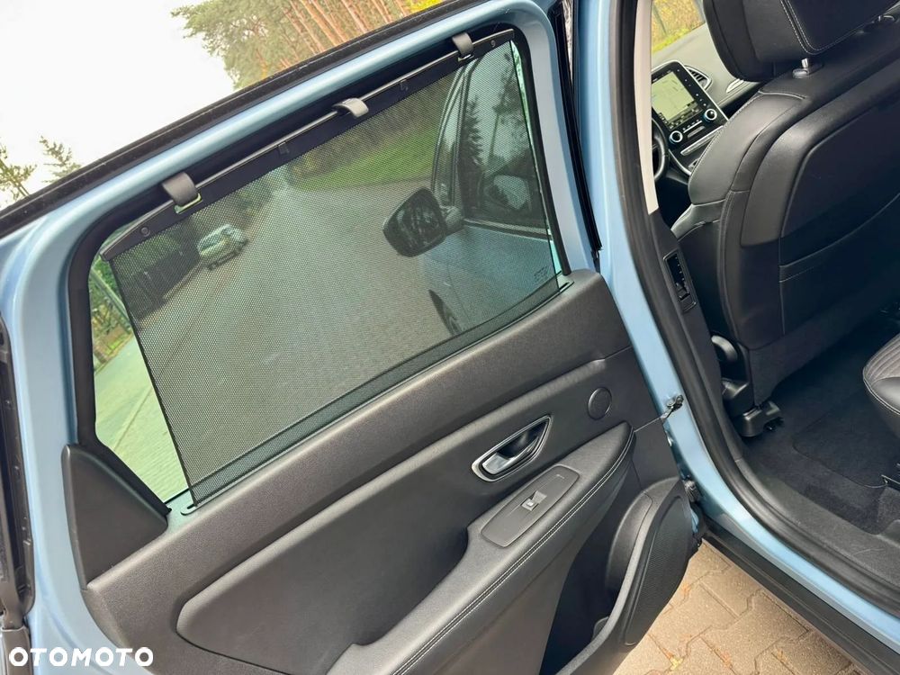 Renault Scenic ENERGY TCe 130 BOSE EDITION - 24